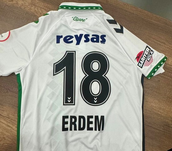 Sakaryaspor ile Sarıyer İçecek’ten anlamlı sponsorluk anlaşması